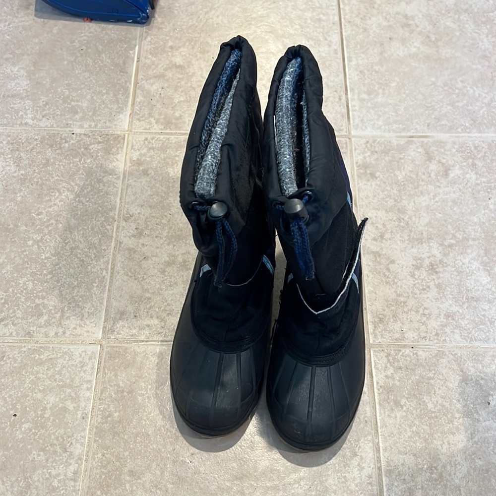 lL Bean Snow boots